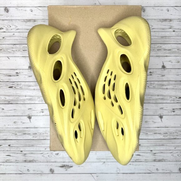 Adidas Yeezy Foam Runner ‘Sulfer’ | Size 14M - Picture 3 of 7